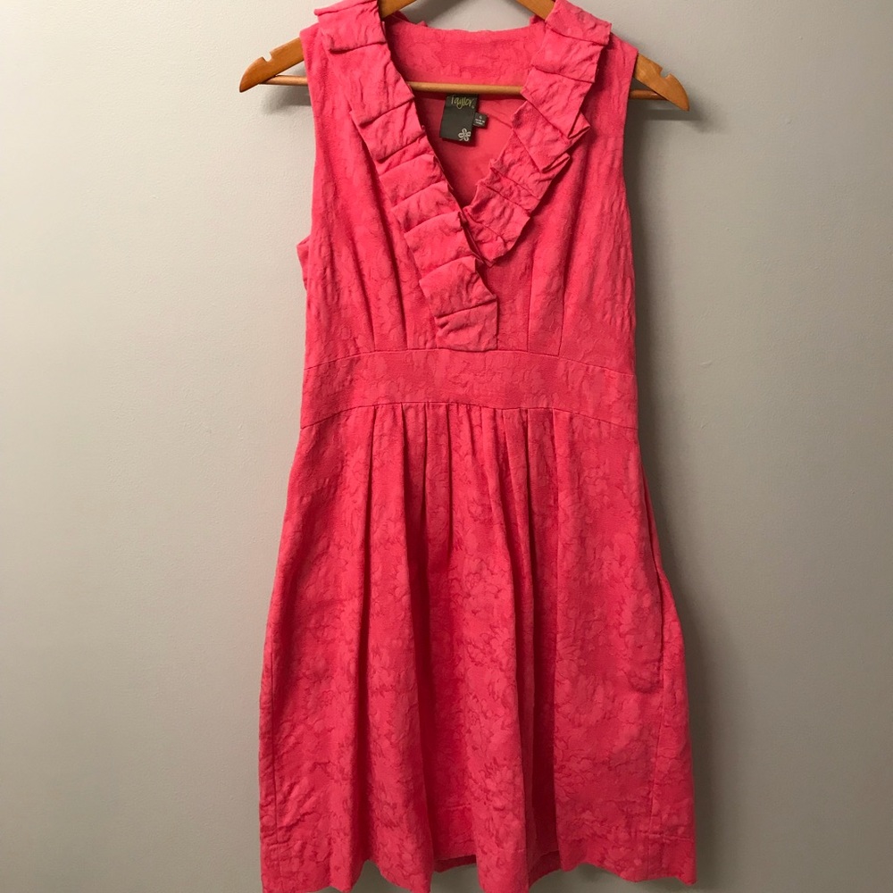 👗Taylor Bright Pink Floral Ruffled Dress, Size 6